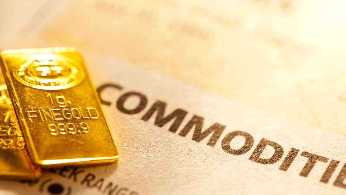 How to trade CFDs on commodities