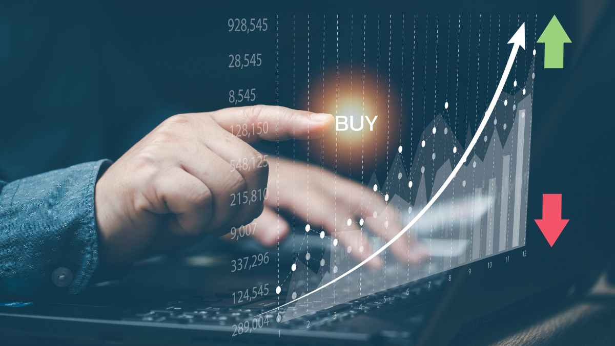 Closing price vs last traded price: A brief comparison