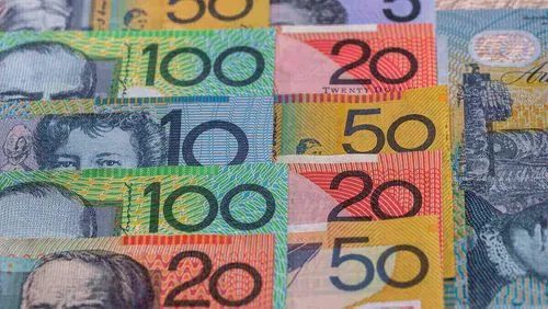 Australian dollar shrugs at RBA decision to keep interest rates unchanged