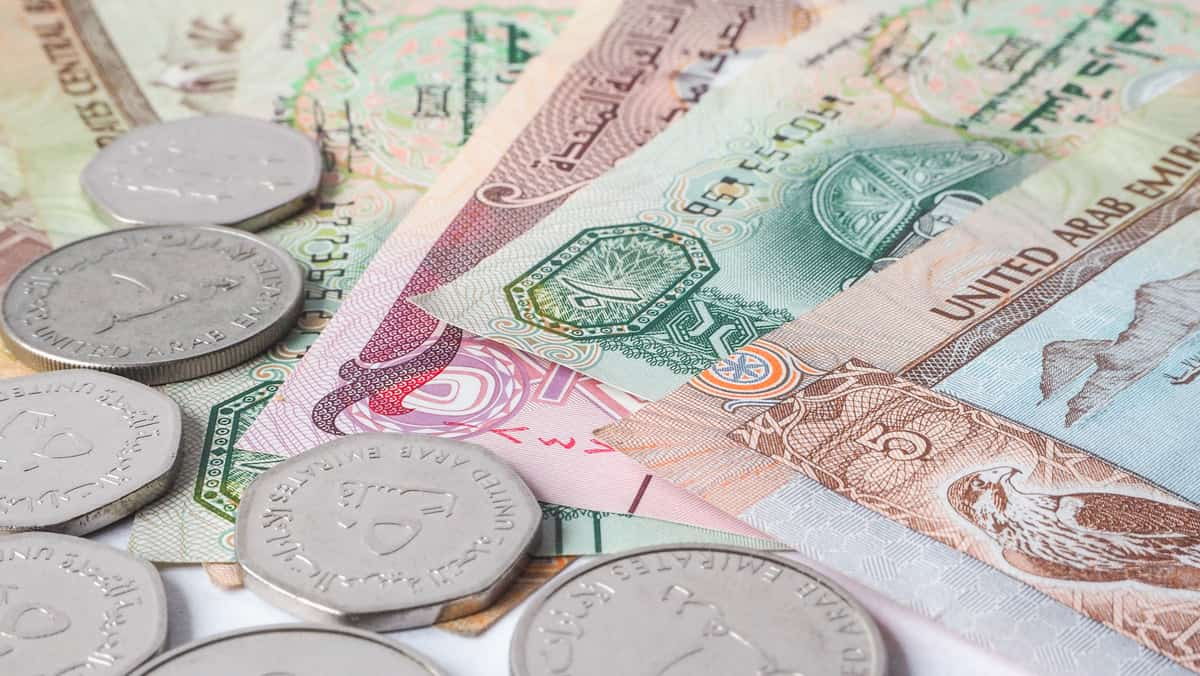 uae_dirham_wends_1200_format_jpg